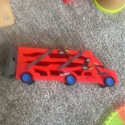 PLASTIC CARGO TRUCK