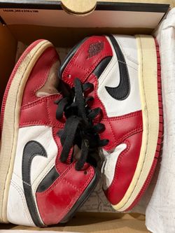 Nike Air Jordan 1 Mid- Size 3.5