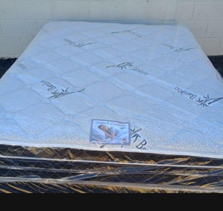 Brand New Queen Size Pilllowtop Mattress Included Box Spring