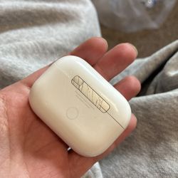 Selling AirPod Pro 2 (Scratched)