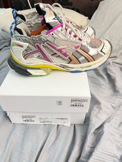 balenciaga runner multicolor