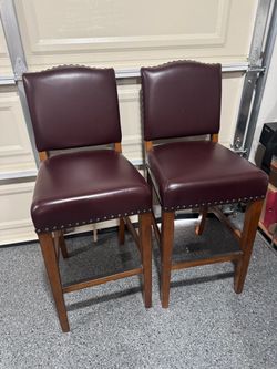 Set of 2 Burgundy Leather Bar Stools