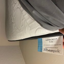 Sealy Posturpedic Mattress (like new) Firm