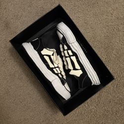 Amiri MMY Bones Size 42/10