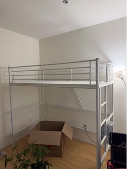 Twin Size Loft Bed
