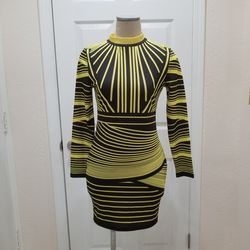 NEW Graphic Print Dress