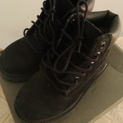 Timbs 9.5 toddlers