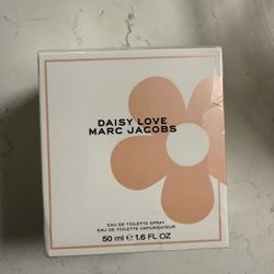 Daisy Love By Marc Jacobs 