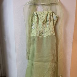 Light Green Wedding Dress
