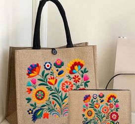 New tote with matching wallet size