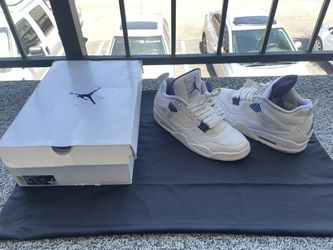 Jordan 4 Metallic Purple