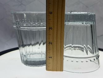 Set of (2) Anchor Hocking OLIVIA ISABELLA Clear Vertical Lines Dots 4” Glass Tumblers.