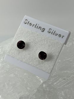 Very nice crystal silver earrings