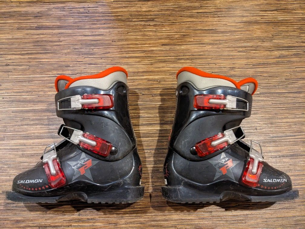Salomon Ski Boots - Size US 3