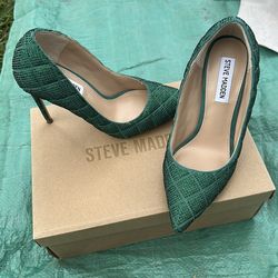 Steve Madden- Heels- 7