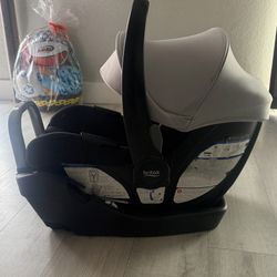 Britax Car seat (Gray)
