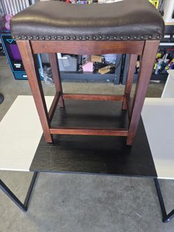 wood and faux leather bar/counter stool