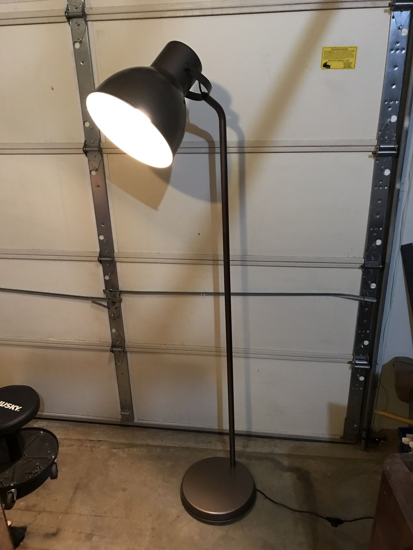 6’ standing lamp