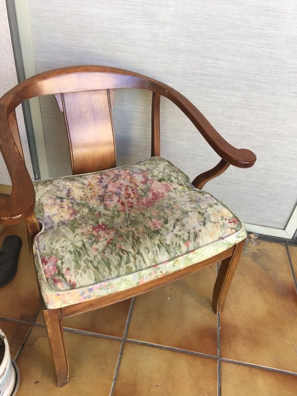Two Antique Art Nouveau Era Chairs For Sale In Palm Springs Ca Offerup
