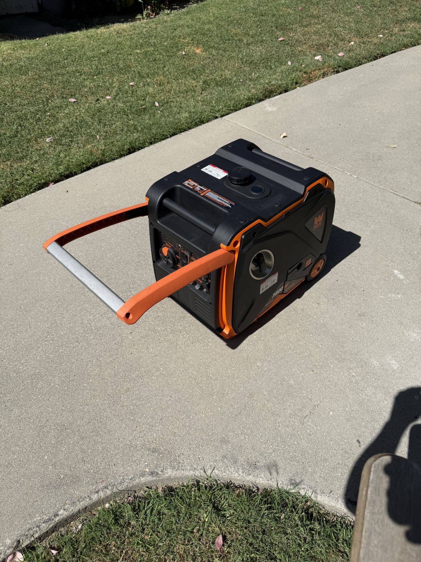 WEN 3800 Watt Quiet Inverter Generator Electric Start RV Ready 