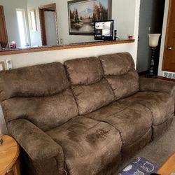 Reclining couch