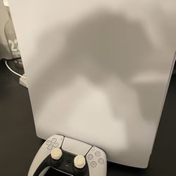 PS5 Slim (Mint Condition) Like New. God Of War Not Included!