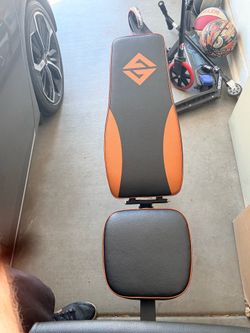 Weight bench