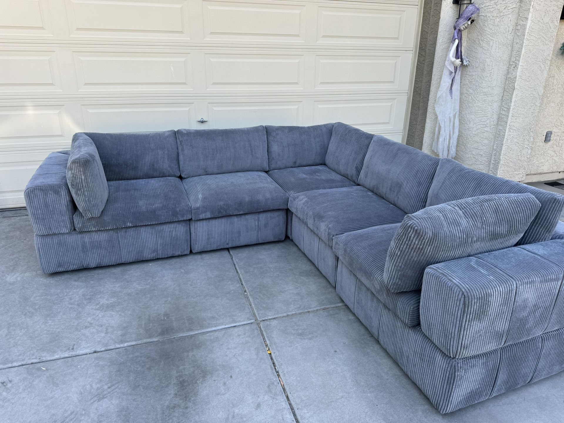Gray Corduroy Sectional for Sale in Glendale, AZ OfferUp