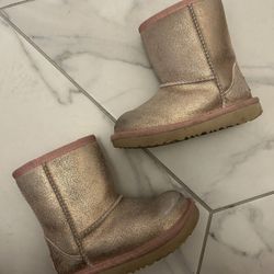 Toddler Pink/gold Uggs Size 9