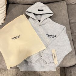 Size 6/7 - Fear of God ESSENTIALS Kids Pullover Hoodie Light Heather Gray Baggy