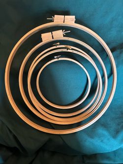 5 Wooden Embroidery Hoops