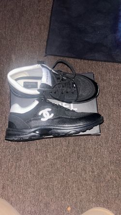 Chanel runners