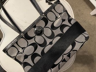 Coach Signature Handbag in black & grey