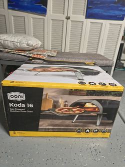 Ooni Koda 16 Gas Powered Outdoor Pizza Oven new