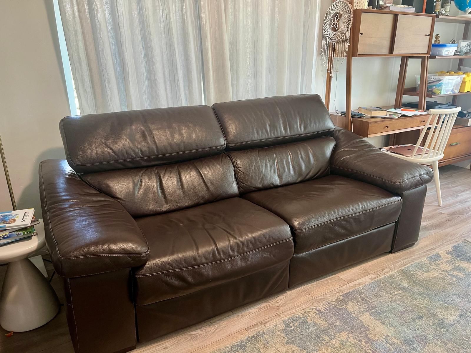 Natuzzi Italian Leather Sofa As New !