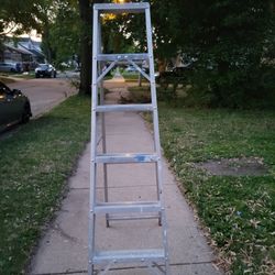 6FT ALUMINUM LADDER 