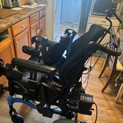 Wheel Chair 