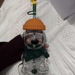 Starbucks X Peanuts Snoopy Glass Cold Cup 20oz in hand NWT Authentic 