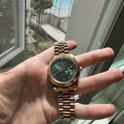 (400$)Rolex Day-Date 36 Olive Green Dial Everose Gold President Bracelet