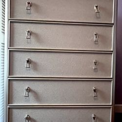 Beautiful Luxury Grey Dresser 