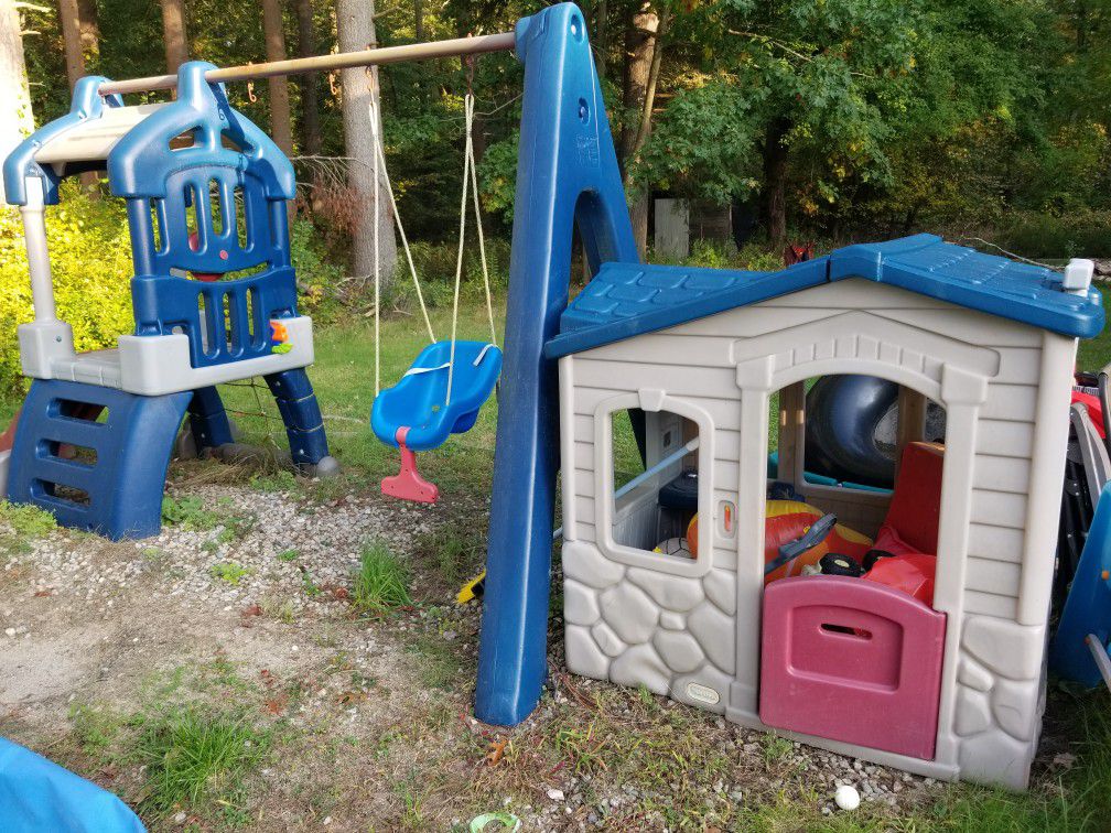 Swing set has slide and swing great for ages 1 to 5