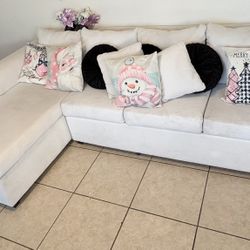 White sectional L