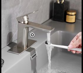 Bath faucet, brushed nickel, new