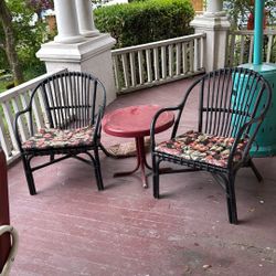 Rattan Chairs & Side Table