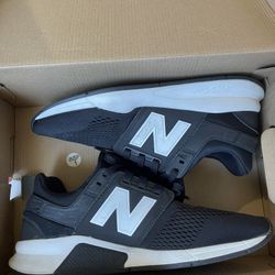 New Balance 247 Size 8.5