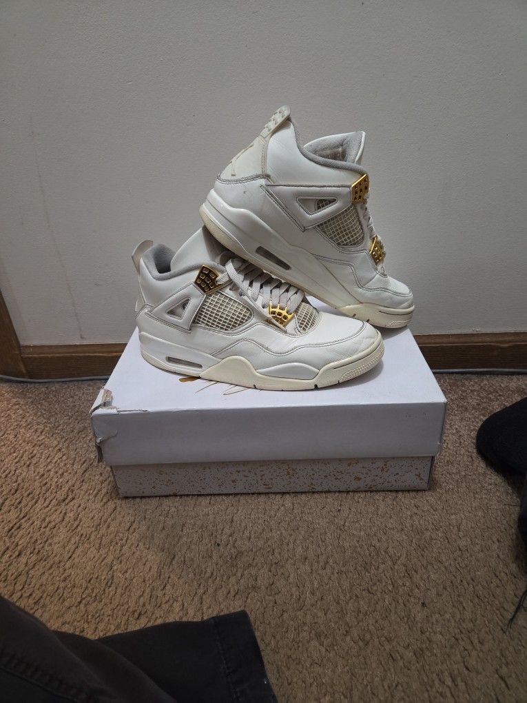 Metallic Gold Jordan 4s