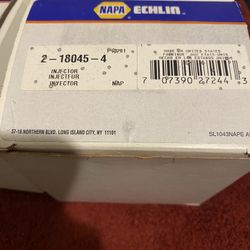 Brand New NAPA Echlin Fuel Injectors (2-18045-4) – 16 Total – OEM Quality 