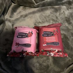 Ed Hardy Makeup Wipes