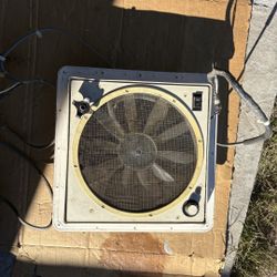 RV Fan