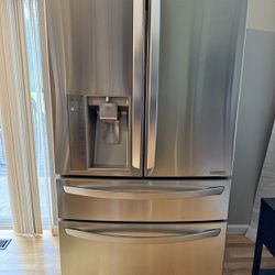 LG French Door Refrigerator